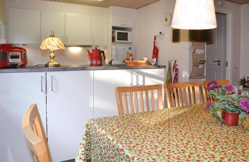 Houstrup House | Amazing home in Nørre Nebel with WiFi