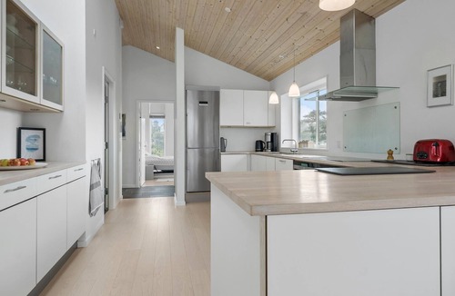 Klint House | Amazing home in Nykøbing Sj with WiFi