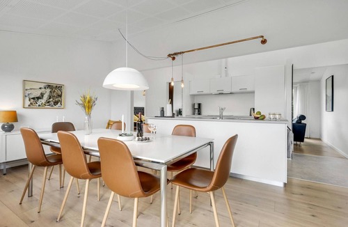 Saksild Strand House | Amazing home in Odder with kitchen
