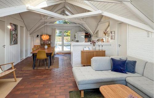Kysing House | Amazing Home In Odder With Sauna