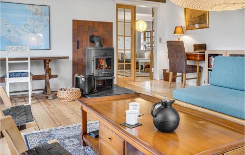 Oster Ulslev House | Amazing Home In Øster Ulslev With Wifi