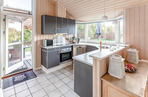 Hasmark Strand House | Amazing home in Otterup with kitchen