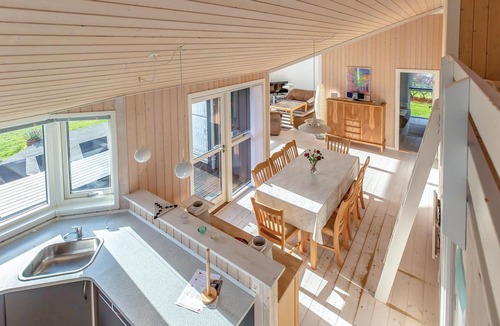 Hasmark Strand House | Amazing home in Otterup with kitchen