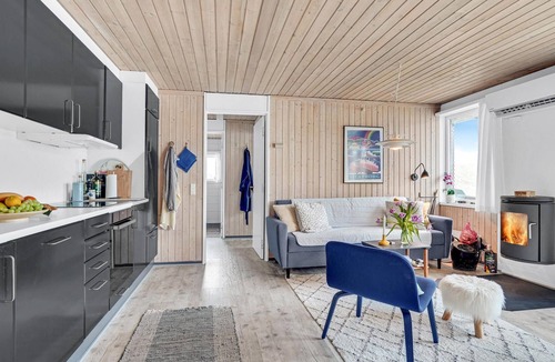 Pandrup House | Amazing home in Pandrup with kitchen