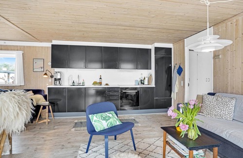 Pandrup House | Amazing home in Pandrup with kitchen