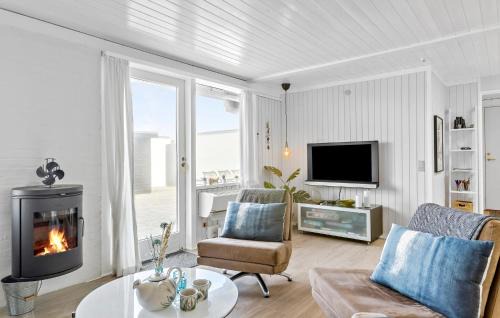 Pandrup House | Amazing Home In Pandrup With Wifi