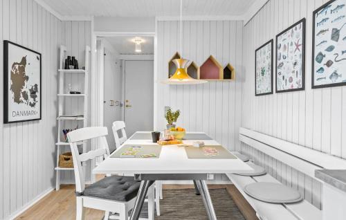 Pandrup House | Amazing Home In Pandrup With Wifi