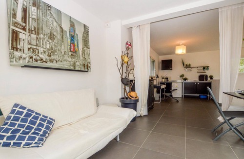 Pigna House | Amazing home in Pigna with kitchen