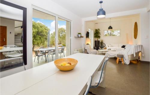 Pigna House | Amazing Home In Pigna With Kitchen