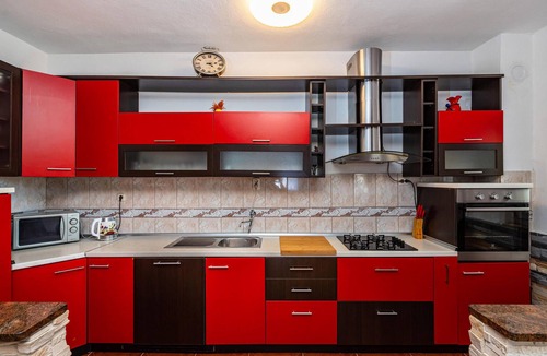 Policnik House | Amazing home in Policnik