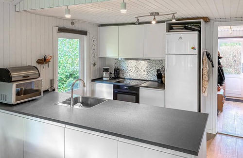 Roneklint House | Amazing home in Præstø with WiFi