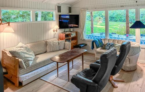 Roneklint House | Amazing Home In Præstø With Wifi