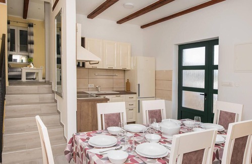Primosten Burnji House | Amazing home in Primosten