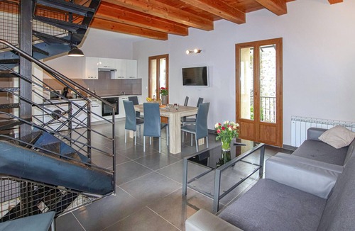 Privas House | Amazing home in Privas with sauna