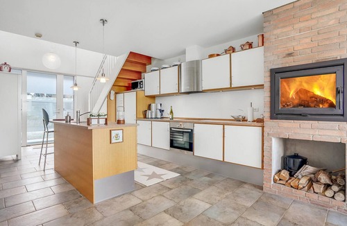 Sønderstrand House | Amazing home in Rømø with kitchen