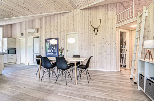 Sønderstrand House | Amazing home in Rømø with WiFi