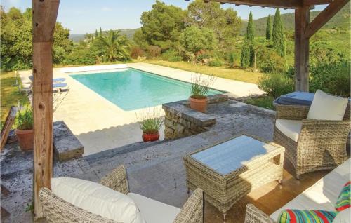 Ribaute House | Amazing Home In Ribaute