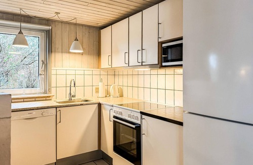 Sondervig House | Amazing home in Ringkøbing with kitchen