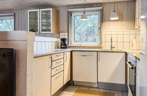 Sondervig House | Amazing home in Ringkøbing with kitchen