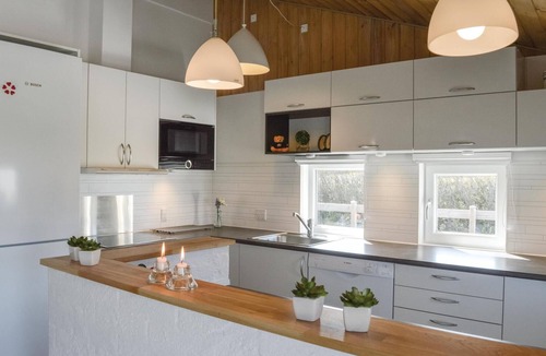 Houvig Strand House | Amazing home in Ringkøbing with sauna