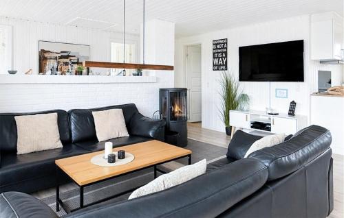 Klegod Strand House | Amazing Home In Ringkøbing With Sauna