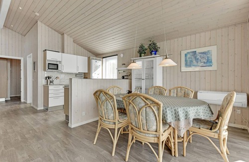 Diernæs House | Amazing home in Rødekro with WiFi