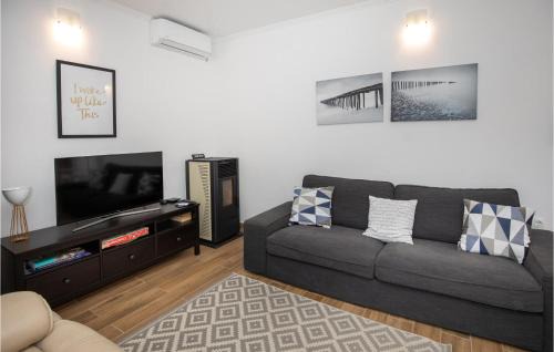 Ploce House | Amazing Home In Rogotin With House Sea View