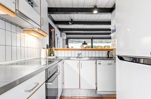 Ronbjerg House | Amazing home in Roslev with sauna