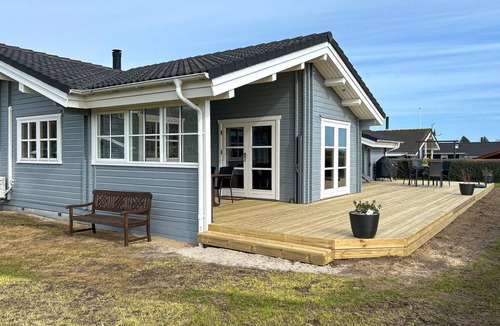 Spodsbjerg House | Amazing home in Rudkøbing with sauna