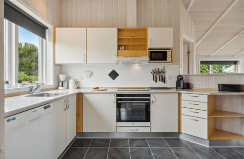 Spodsbjerg House | Amazing home in Rudkøbing with sauna