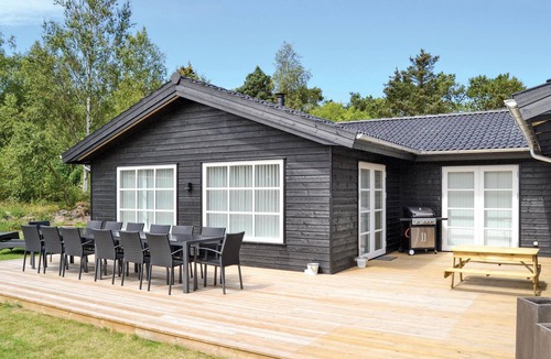 Nordost House | Amazing home in Sæby with WiFi