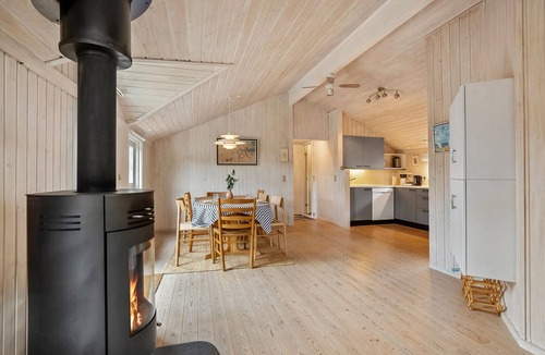 Nordost House | Amazing home in Sæby with sauna