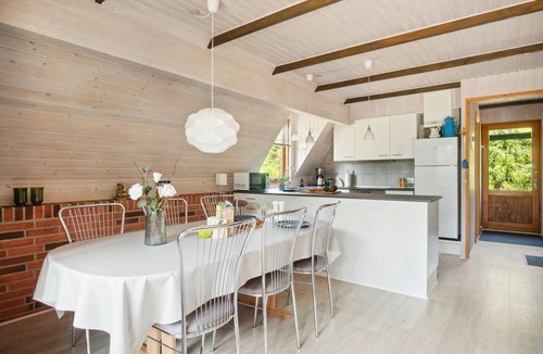 Marup House | Amazing home in Samsø with kitchen