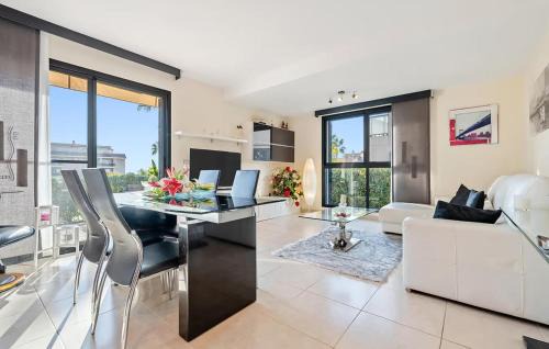 San Jorge House | Amazing Home In Sant Jordi With Wifi