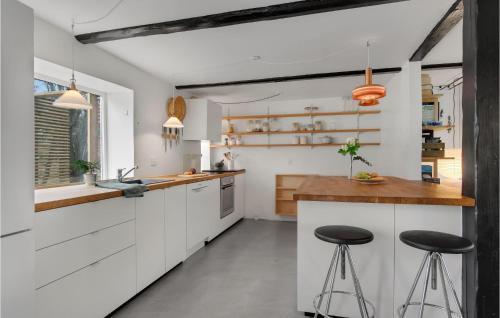 Sejero House | Amazing Home In Sejerø With Kitchen