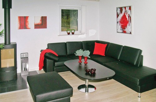 Sindal House | Amazing home in Sindal with sauna
