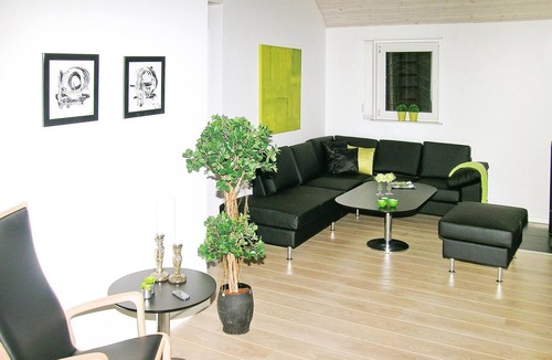 Sindal House | Amazing home in Sindal with sauna