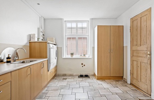 Skaerbaek House | Amazing home in Skærbæk with kitchen