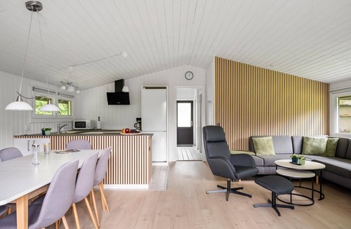 Skjern House | Amazing home in Skjern with WiFi