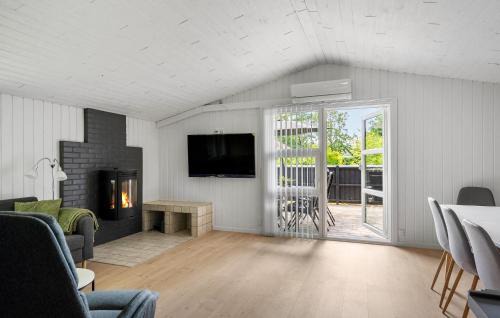 Skjern House | Amazing Home In Skjern With Wifi