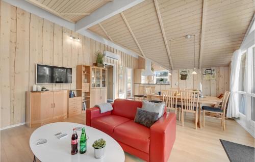 Skjern House | Amazing Home In Skjern With Kitchen
