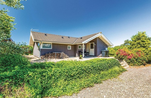 Store Kongsmark House | Amazing home in Slagelse with kitchen