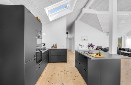 Frolunde House | Amazing home in Slagelse with kitchen