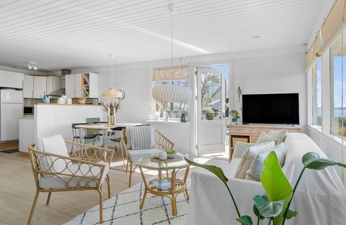Skyum House | Amazing home in Snedsted with kitchen