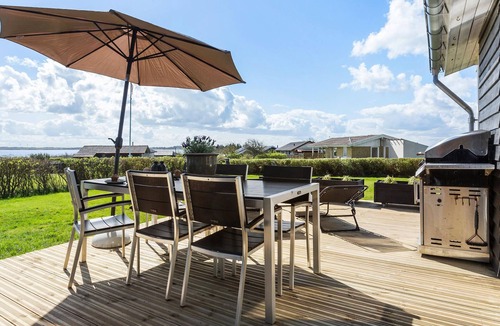 Skyum House | Amazing home in Snedsted with kitchen