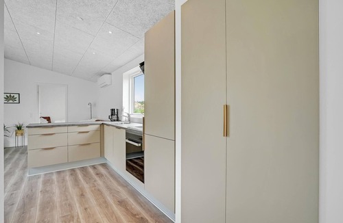 Lihme House | Amazing home in Spøttrup with WiFi