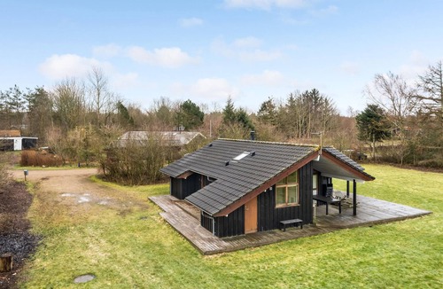 Spøttrup House | Amazing home in Spøttrup with kitchen
