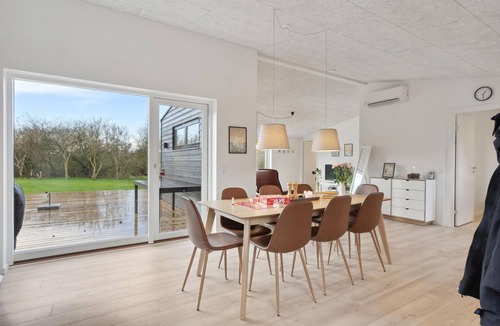Lihme House | Amazing home in Spøttrup with WiFi