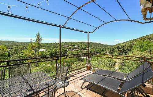 Saint-Andre-de-Roquepertuis House | Amazing Home In St André De Roqueper