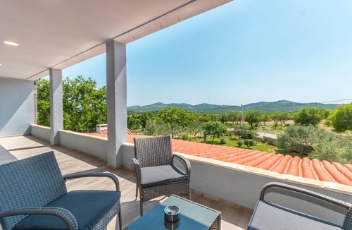 Stankovci House | Amazing home in Stankovci